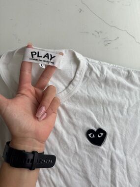Comme des Garcons PLAY White Short Sleeve T-Shirt with Black Heart Logo